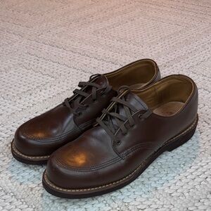 Red Wing Heritage “Rare” 9202 size 9D